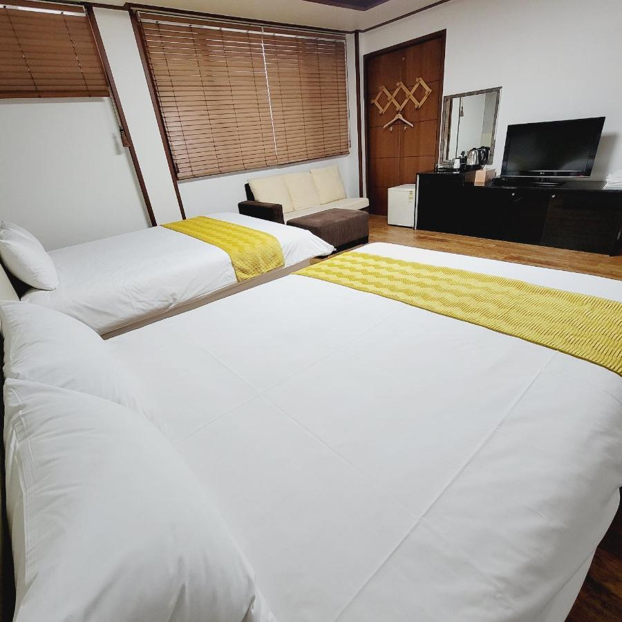 International Hotel Чеджу Екстериор снимка